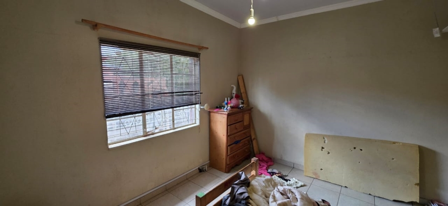 5 Bedroom Property for Sale in Elandia North West